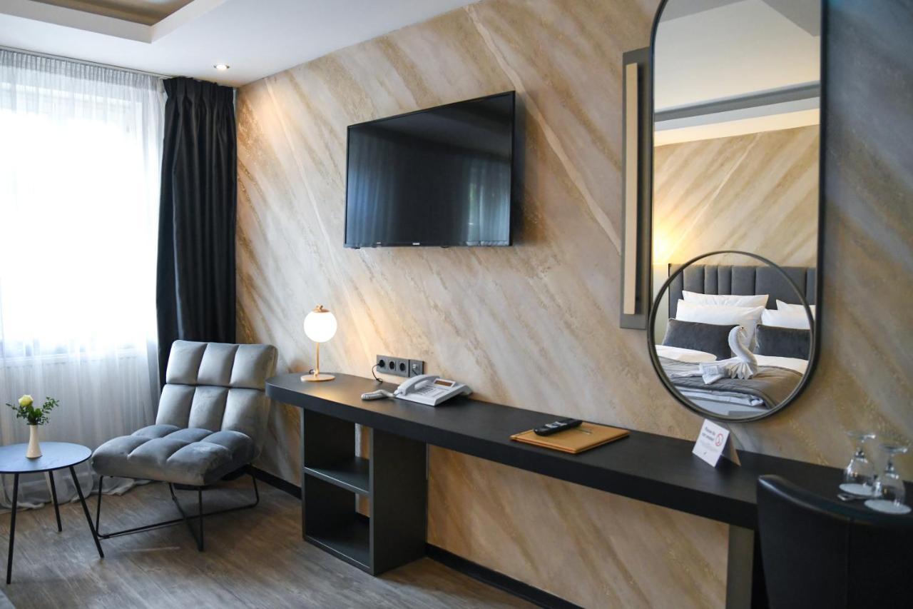 Hotel Zum Weissen Ross Delitzsch Εξωτερικό φωτογραφία