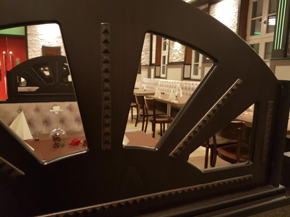 Hotel Zum Weissen Ross Delitzsch Εξωτερικό φωτογραφία