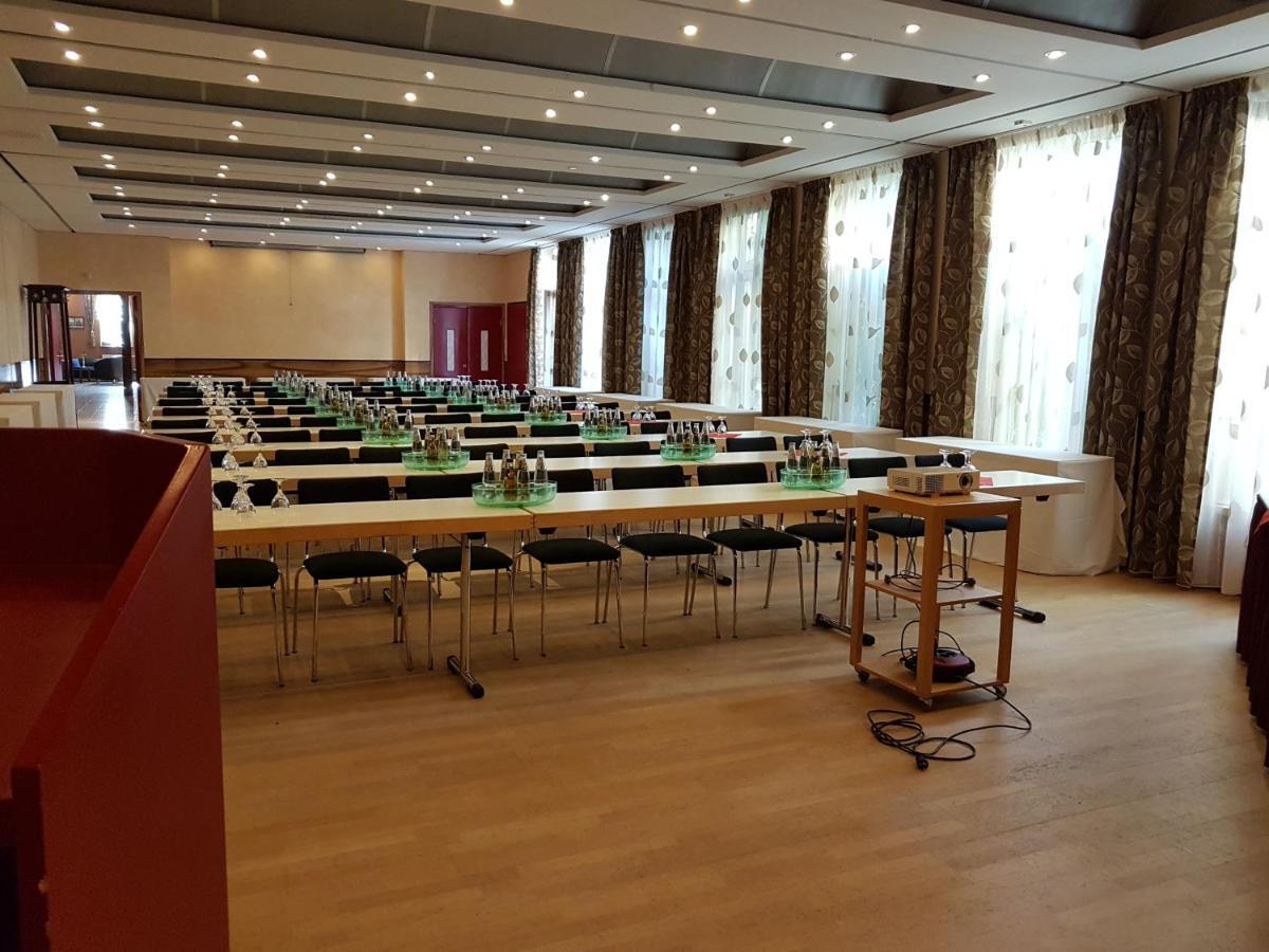 Hotel Zum Weissen Ross Delitzsch Επιχειρήσεις φωτογραφία
